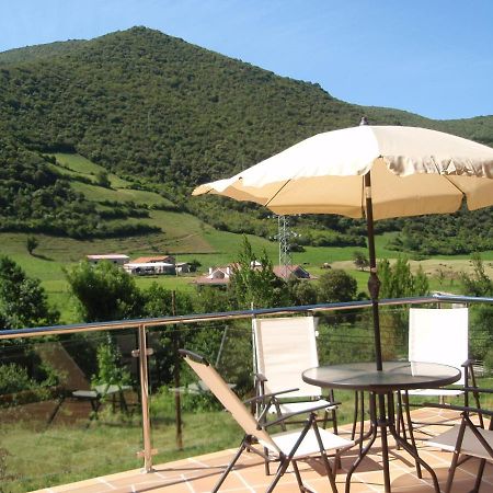 Apartamentos Spa Cantabria Infinita Cillorigo de Liebana Room photo
