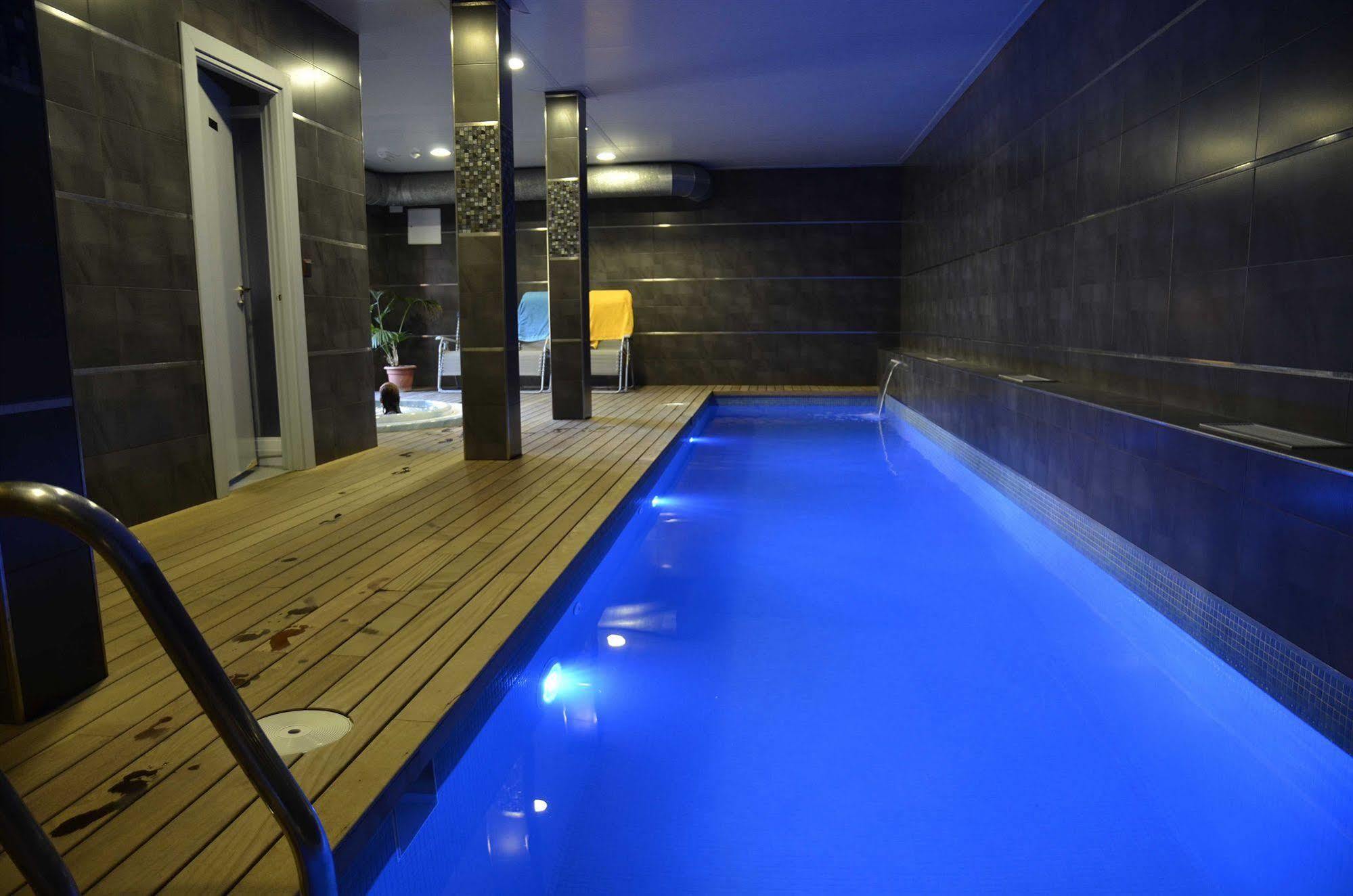 Apartamentos Spa Cantabria Infinita Cillorigo de Liebana Exterior photo